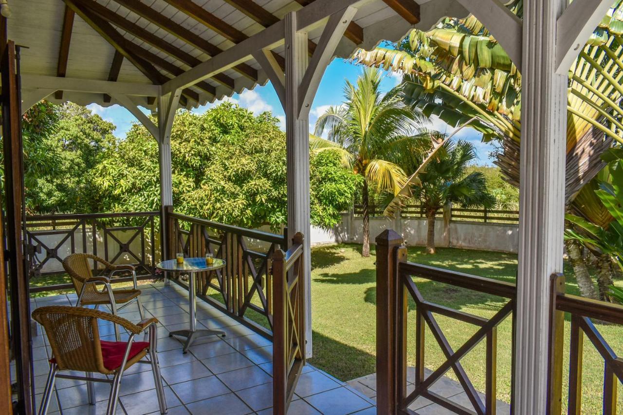 Gites Du Domaine De La Canne A Sucre アンス＝ベルトラン エクステリア 写真